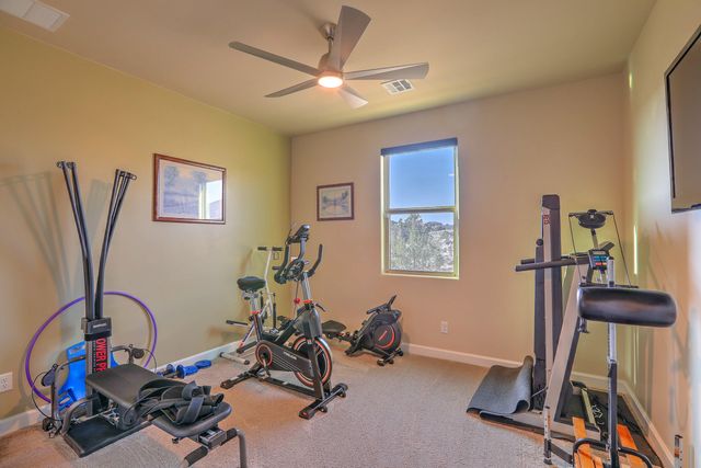 5825 Ridgeline Place NE, Rio Rancho, NM 87144
