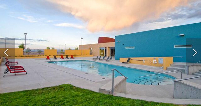 5825 Ridgeline Place NE, Rio Rancho, NM 87144