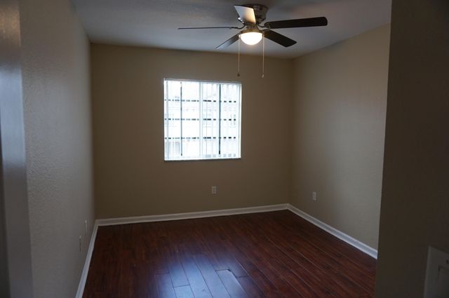 2022 Freeport Lane, Riviera Beach, FL 33404