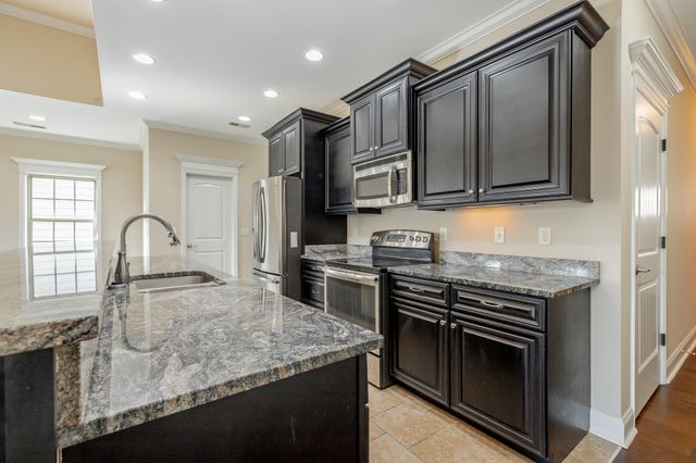 8602 Kennerly Court, Ooltewah, TN 37363