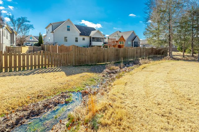 8602 Kennerly Court, Ooltewah, TN 37363