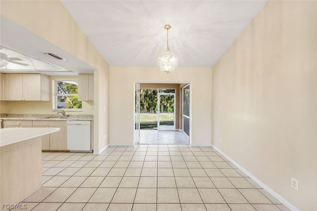 167 SE 21st TER, Cape Coral, FL 33990