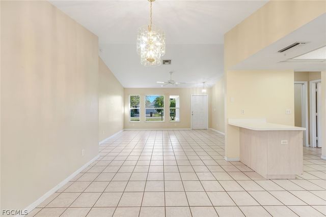 167 SE 21st TER, Cape Coral, FL 33990