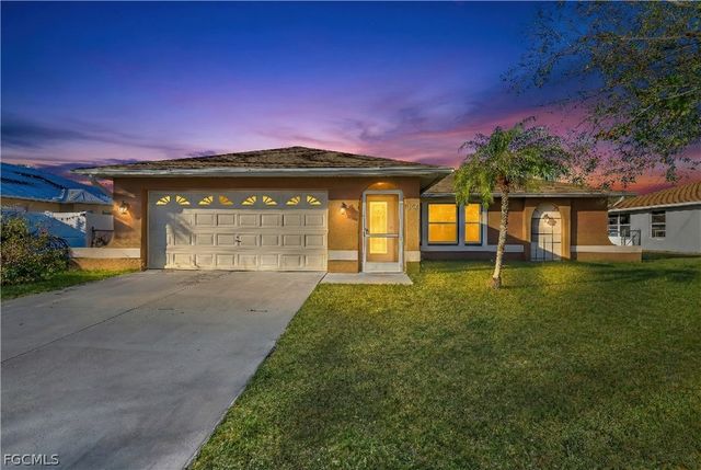 167 SE 21st TER, Cape Coral, FL 33990