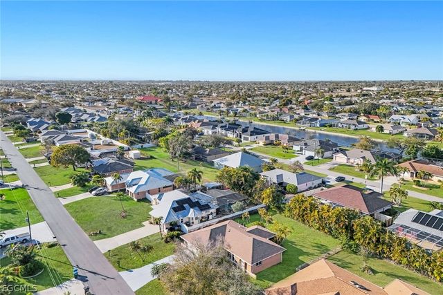 167 SE 21st TER, Cape Coral, FL 33990