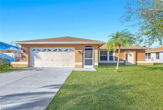 167 SE 21st TER, Cape Coral, FL 33990