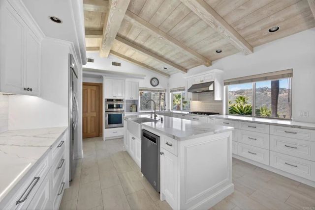 29629 Castleridge Road, Valley Center, CA 92082