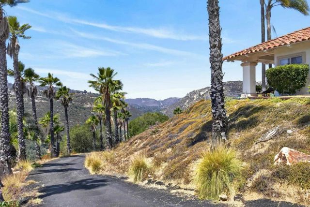 29629 Castleridge Road, Valley Center, CA 92082