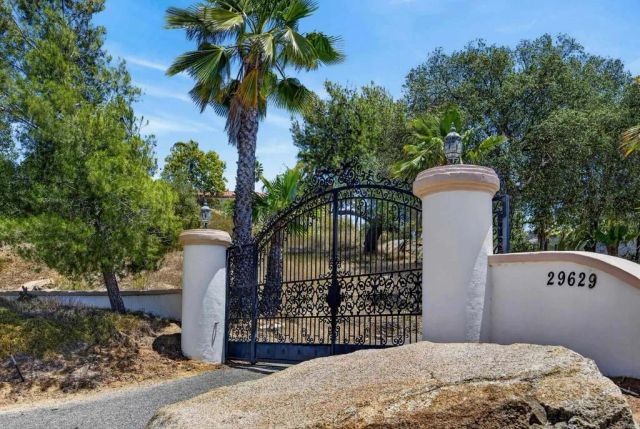 29629 Castleridge Road, Valley Center, CA 92082