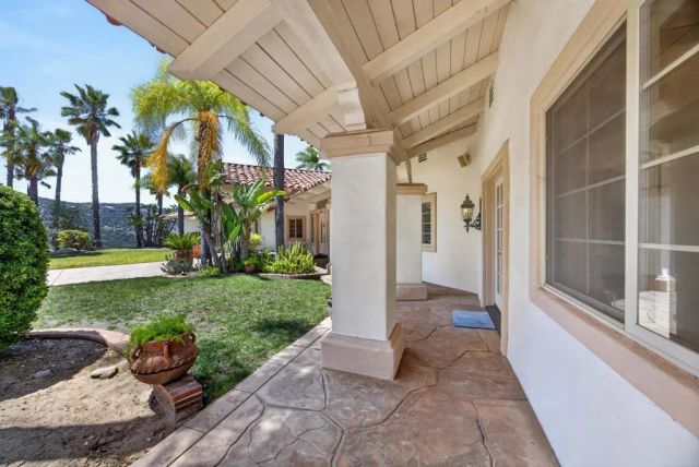 29629 Castleridge Road, Valley Center, CA 92082