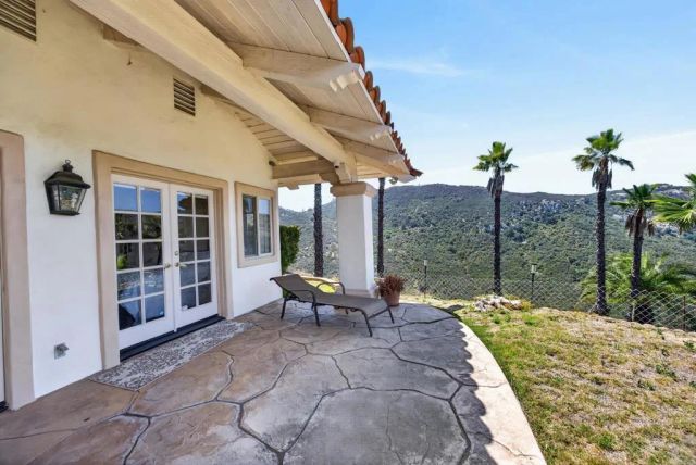 29629 Castleridge Road, Valley Center, CA 92082