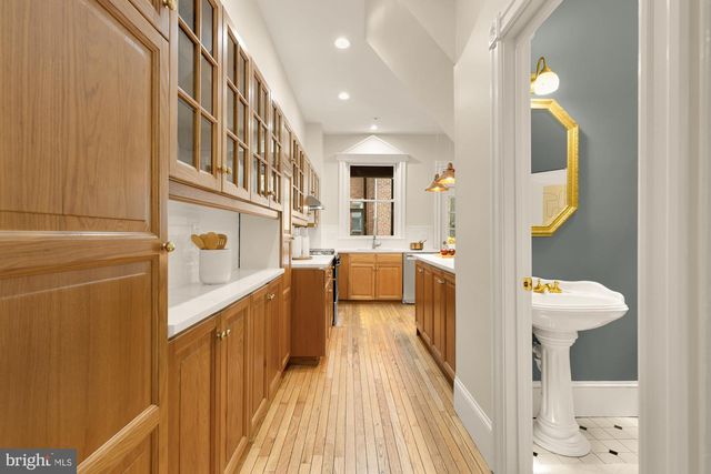 3161 18TH ST NW, Washington, DC 20010