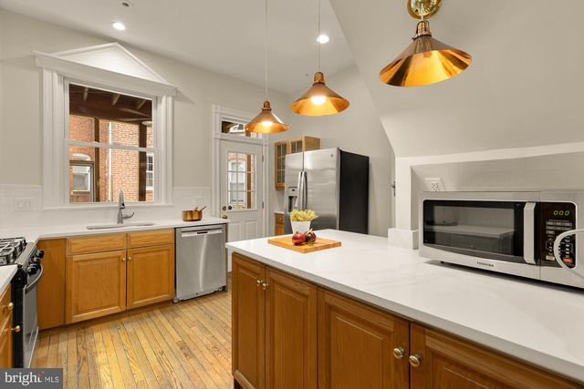 3161 18TH ST NW, Washington, DC 20010