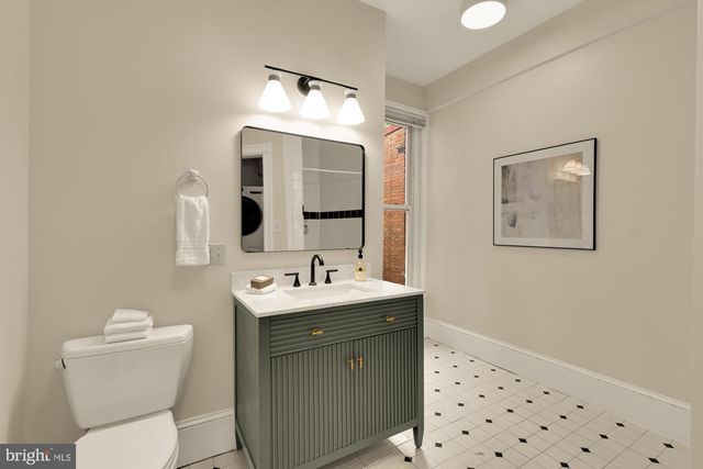 3161 18TH ST NW, Washington, DC 20010
