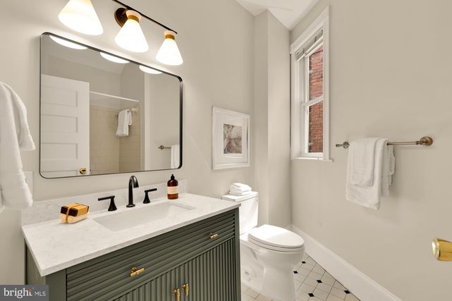 3161 18TH ST NW, Washington, DC 20010