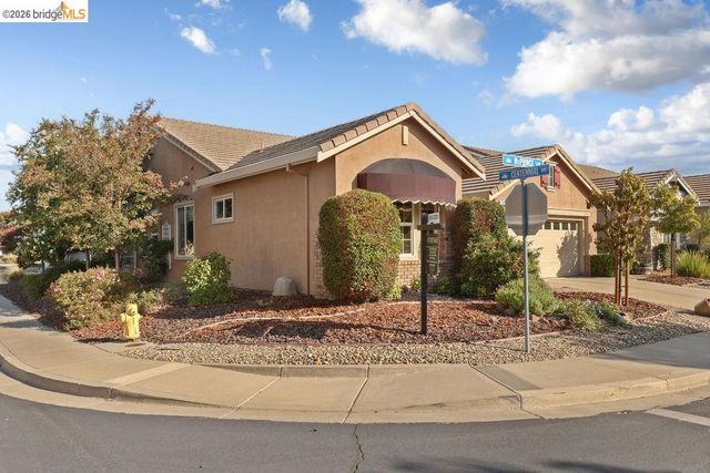 1361 Mcprince Ln, Brentwood, CA 94513