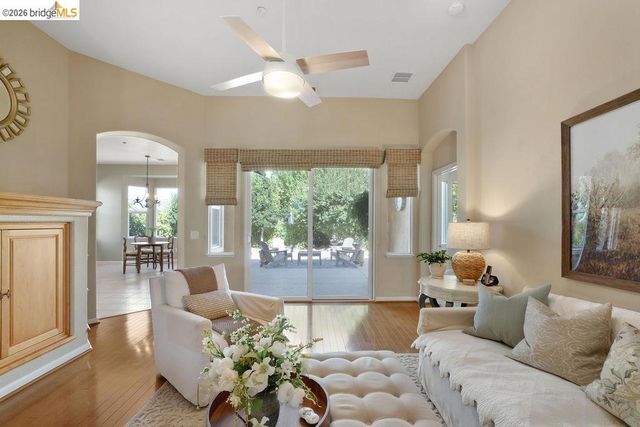 1361 Mcprince Ln, Brentwood, CA 94513
