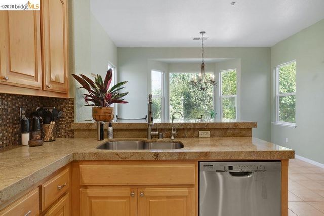 1361 Mcprince Ln, Brentwood, CA 94513