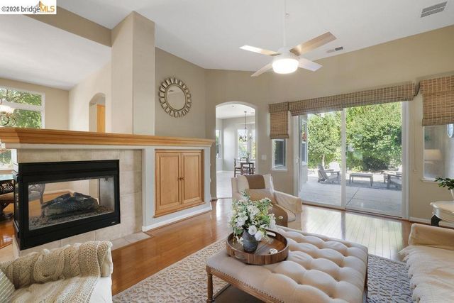 1361 Mcprince Ln, Brentwood, CA 94513