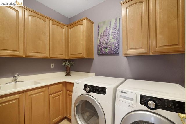 1361 Mcprince Ln, Brentwood, CA 94513