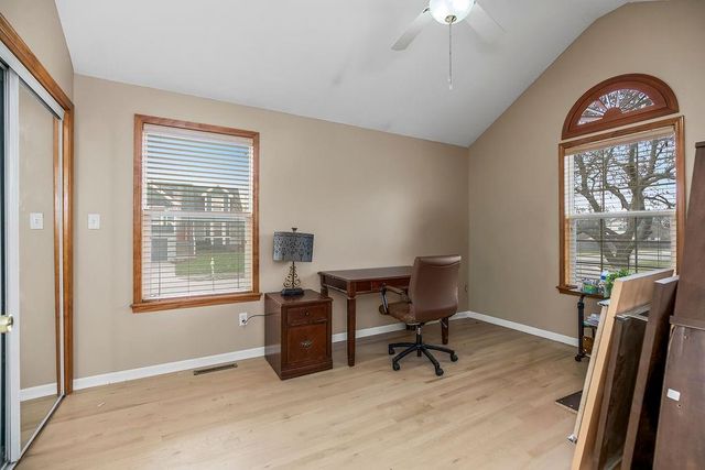 605 NW Silverstone Circle, Grain Valley, MO 64029