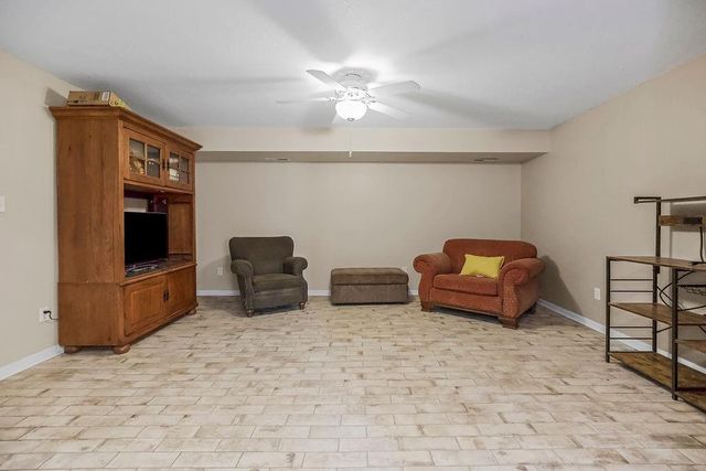 605 NW Silverstone Circle, Grain Valley, MO 64029