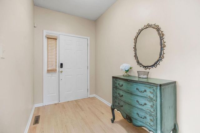 605 NW Silverstone Circle, Grain Valley, MO 64029