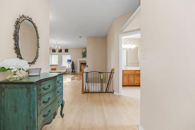 605 NW Silverstone Circle, Grain Valley, MO 64029