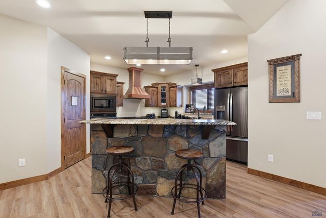 2564 GOLD CREEK PL, Rapid City, SD 57702