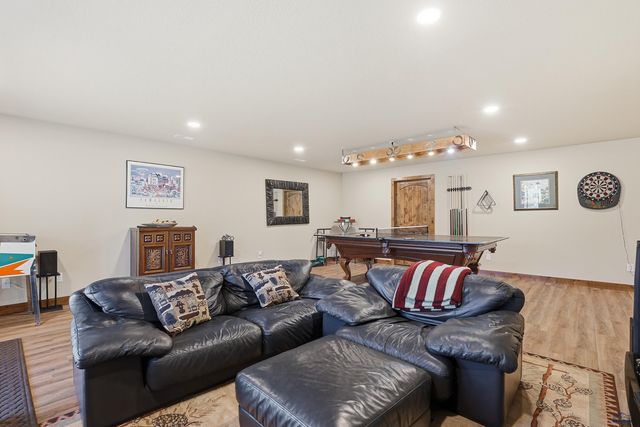 2564 GOLD CREEK PL, Rapid City, SD 57702