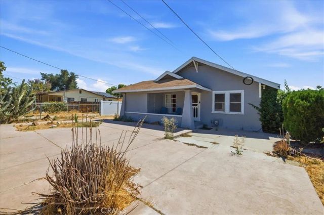 26180 Yale, Hemet, CA 92544