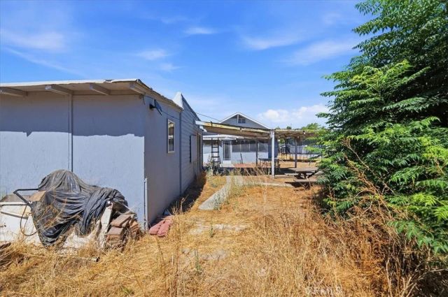26180 Yale, Hemet, CA 92544