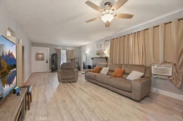 26180 Yale, Hemet, CA 92544