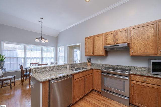 103 Graclan Court, Simpsonville, SC 29680