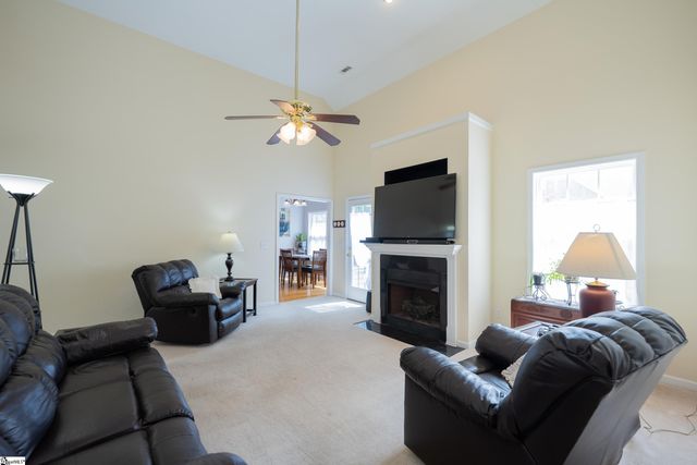 103 Graclan Court, Simpsonville, SC 29680