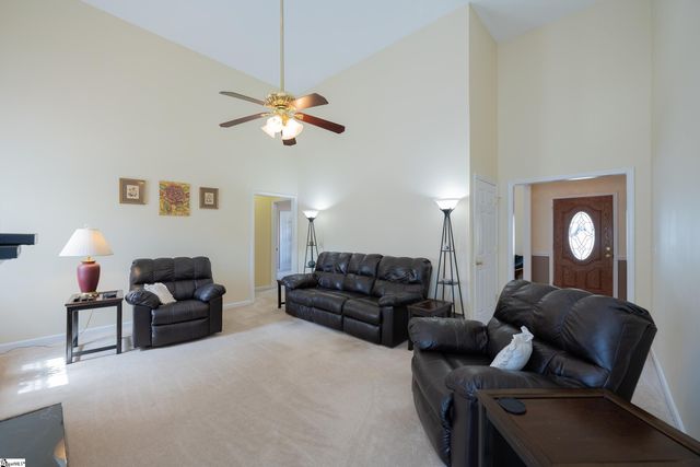 103 Graclan Court, Simpsonville, SC 29680