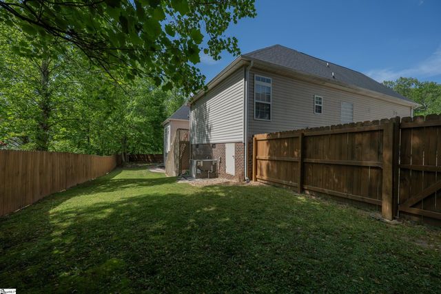 103 Graclan Court, Simpsonville, SC 29680