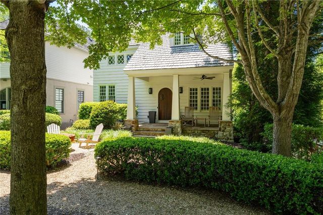 155 Hubbard Road, Woodstock, GA 30188