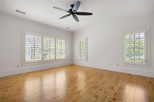155 Hubbard Road, Woodstock, GA 30188
