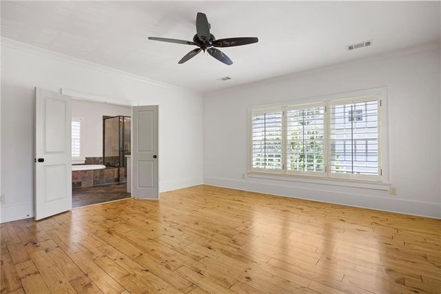 155 Hubbard Road, Woodstock, GA 30188