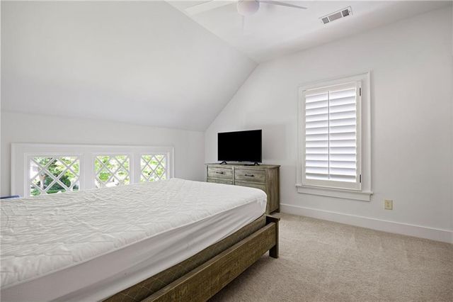 155 Hubbard Road, Woodstock, GA 30188