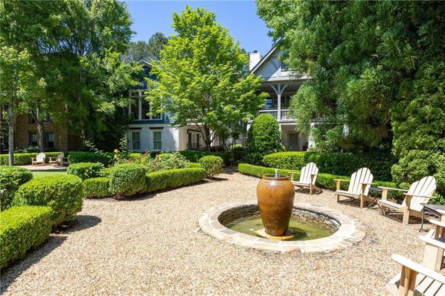 155 Hubbard Road, Woodstock, GA 30188