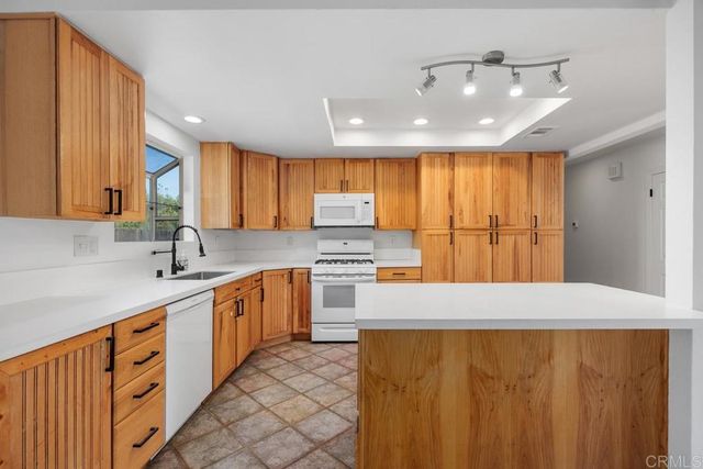 1651 Avocado Drive, Vista, CA 92083
