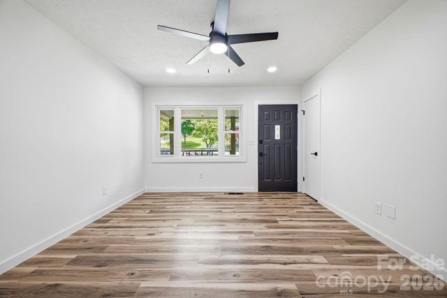 118 Willowbrook Road 51, Hendersonville, NC 28792