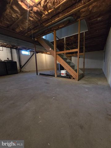 1113 MIRGA CIR, Baltimore, MD 21207