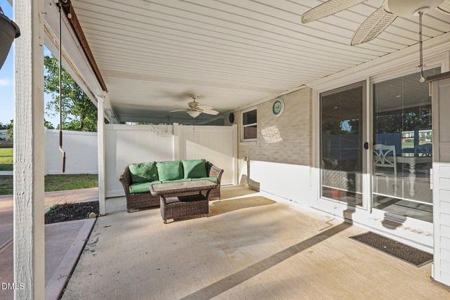 2905 Dove Lane, Raleigh, NC 27604