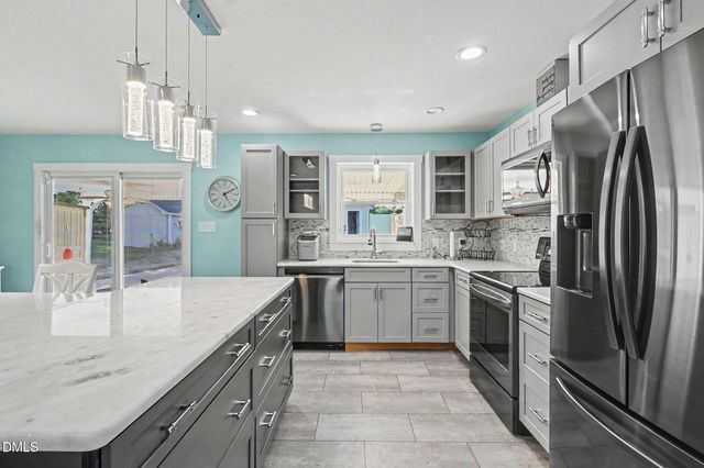 2905 Dove Lane, Raleigh, NC 27604