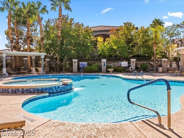 950 Seven Hills Drive 3011, Henderson, NV 89052