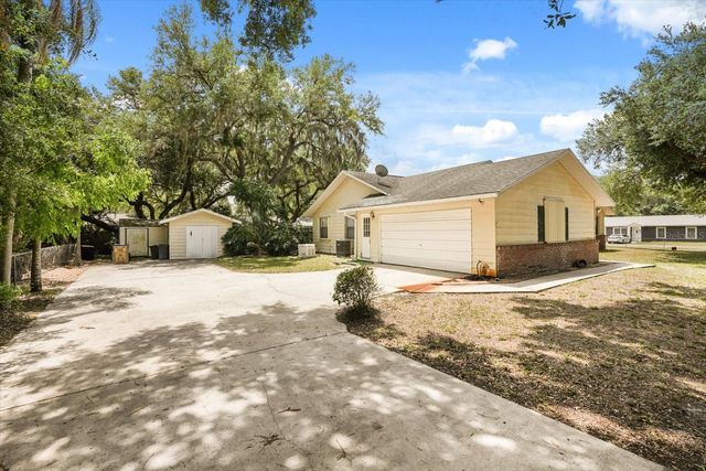 6476 EVE STREET, St Cloud, FL 34771