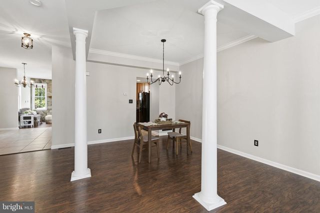 259 N FRONT ST, New Freedom, PA 17349
